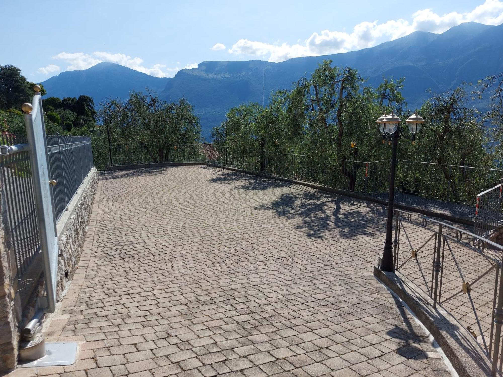 Ulivi Sul Garda Garden By Gardadomusmea Lejlighed Tremosine Eksteriør billede